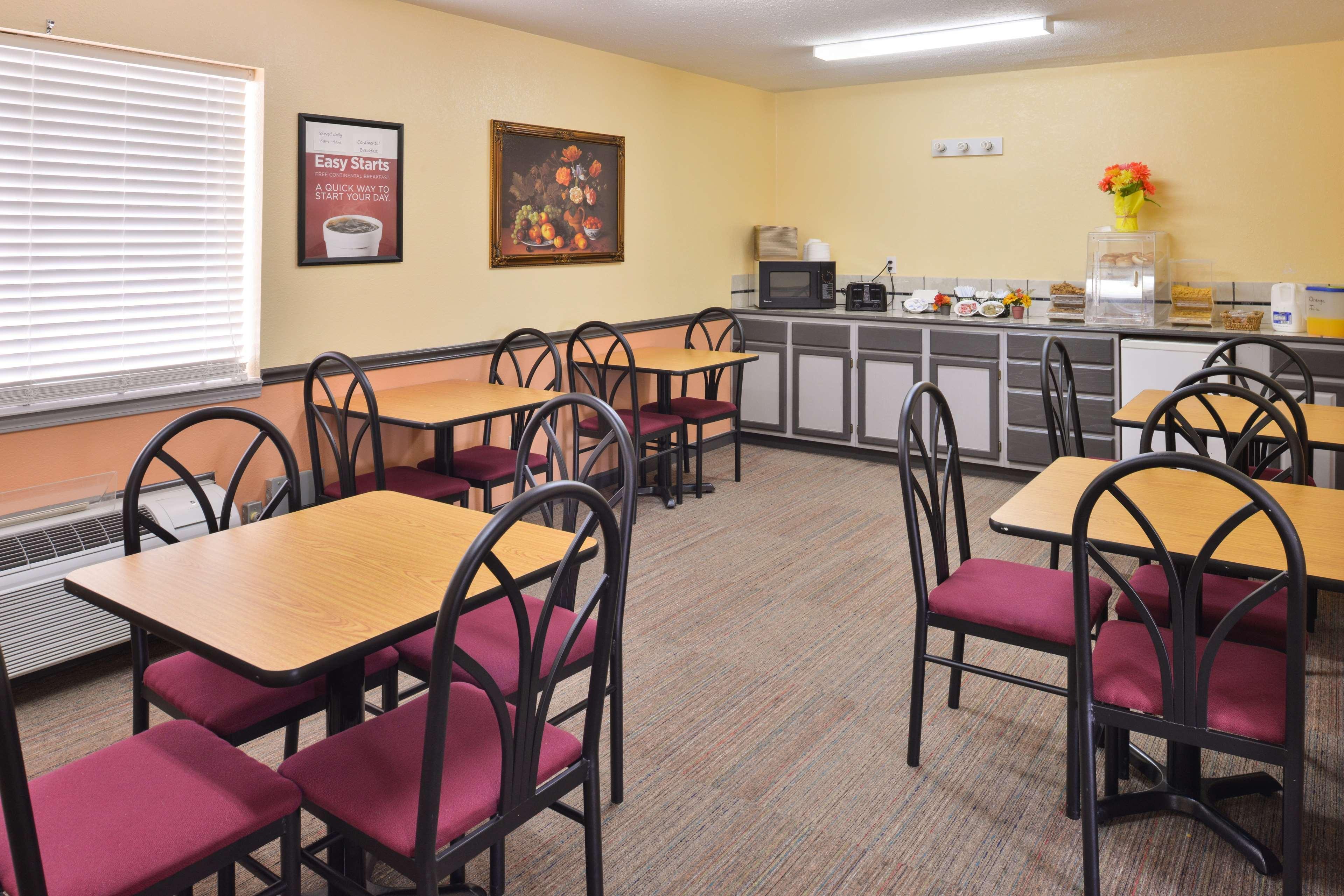 Americas Best Value Inn Knob Noster Luaran gambar