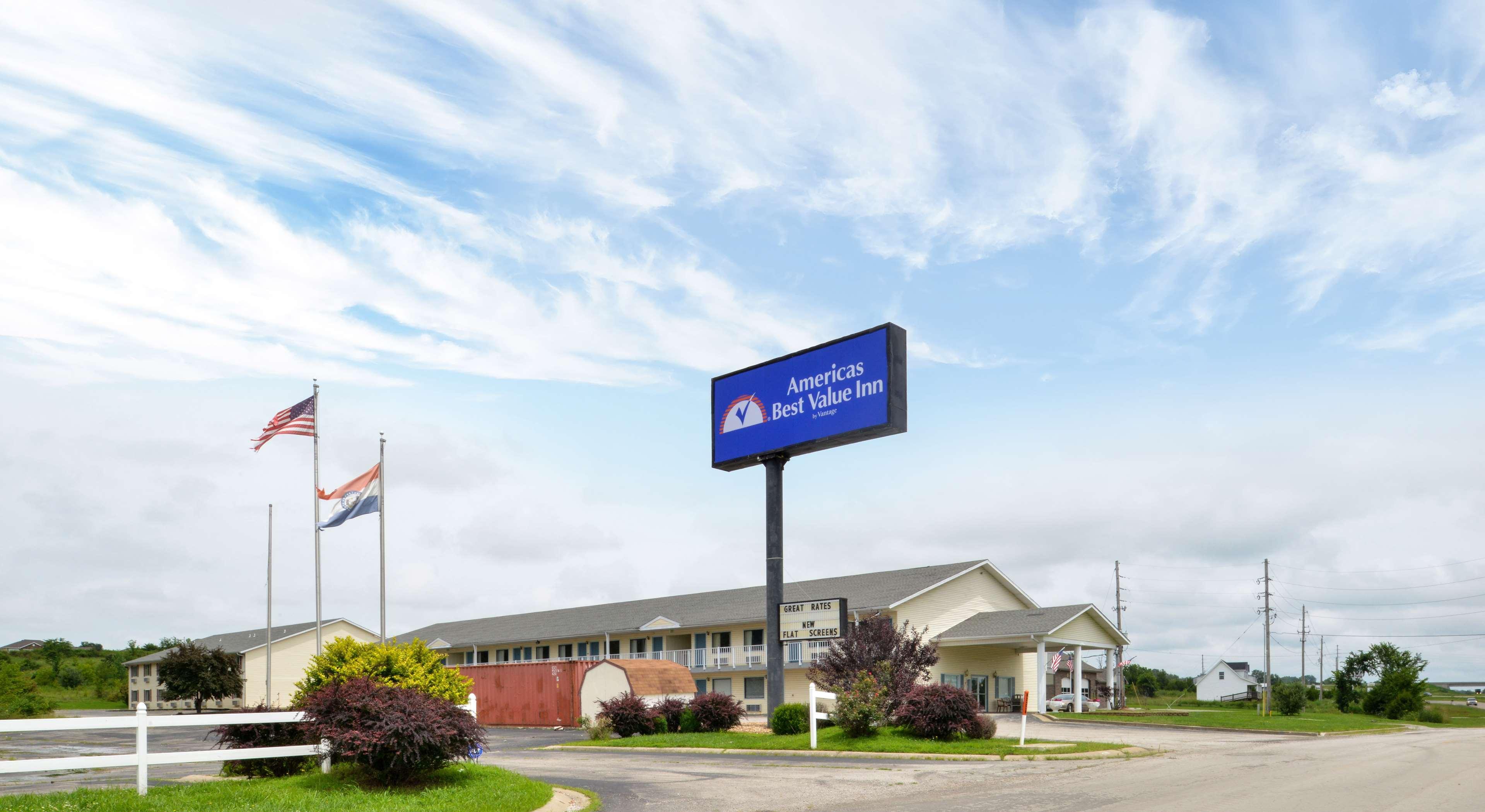 Americas Best Value Inn Knob Noster Luaran gambar